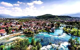 Villa Nour El Donya - Your Touch Of Home In The River-Heart Of Bihac